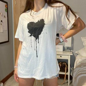 Heart Splatter Black & White Love Tee (size L) lulusimonstudio